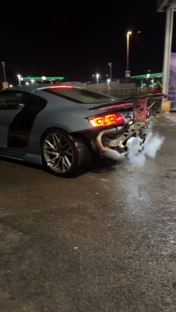 An absolute monster at Moonbeam. What’s your thoughts on this Audi R8😮‍💨
@luk3yy_ @cargirlkeris 
➖🫧Our 24/7 Jet Wash Locations🫧
📍Rutland St, Ilkeston DE7 8DG
📍27 Southmoor Rd, Hemsworth WF9 4BA
📍26 Nottingham Rd, Nottingham NG19 4AN
📍162 Nottingham Rd, Mansfield NG18 1BW
📍Taco Bell, Business Park, Leeds WF17 9TB
📍Nene Park Sixfields, Northampton NN5 4EG
📍Hermiston Retail Park, Consett DH8 5SB
📍Calder Park, Durkar, Wakefield WF2 7BL
‼️MORE 24/7 Jet Wash COMING SOON‼️
📍A1175 Lincoln Gateway, Spalding PE12 6FY
📍Pelham Centre, Canwick Rd, Lincoln LN5 8HE
📍Leisure Park, Linwood Rd, Paisley PA1 2BH
📍Broadstone Way, Wessex Gate Retail, Poole BH15 3TE
🧽BRUSHLESS DRIVE-THRU SITES🧽
📍Hull, The Beacon, Hessle Rd HU3 4AE
📍Ashington, Morpeth Road, NE63 8QG

➖➖HASHTAGS
#carwash #moonbeam #clean #jetwash #bmw #audi #volkswagen #mercedes #fyp #deepcleaning #carclean #caredit #ceramic #hd #soapy #foam #relatable #viralvideos #carcare #carcommunity #carenthusiasts #car #audir8